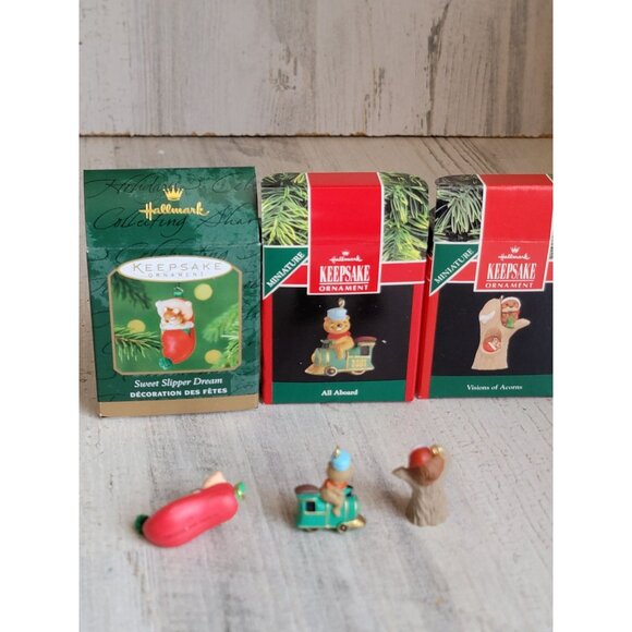 Hallmark groundhog Mouse miniature ornament Xmas set - Picture 6 of 6